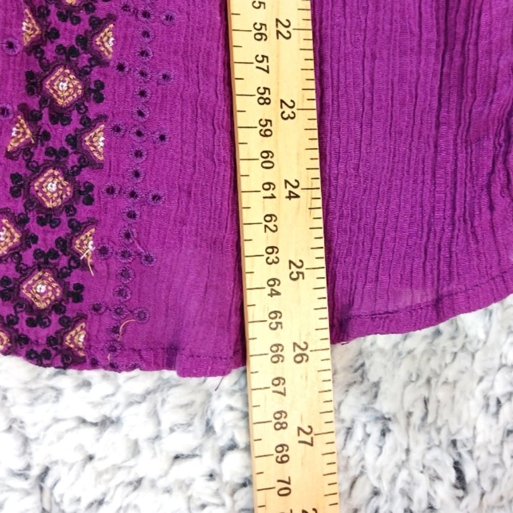 Nine West Embroidered Gauze Tunic/Blouse Smocked Scoop Collar Women's S Purple. - Picture 8 of 10